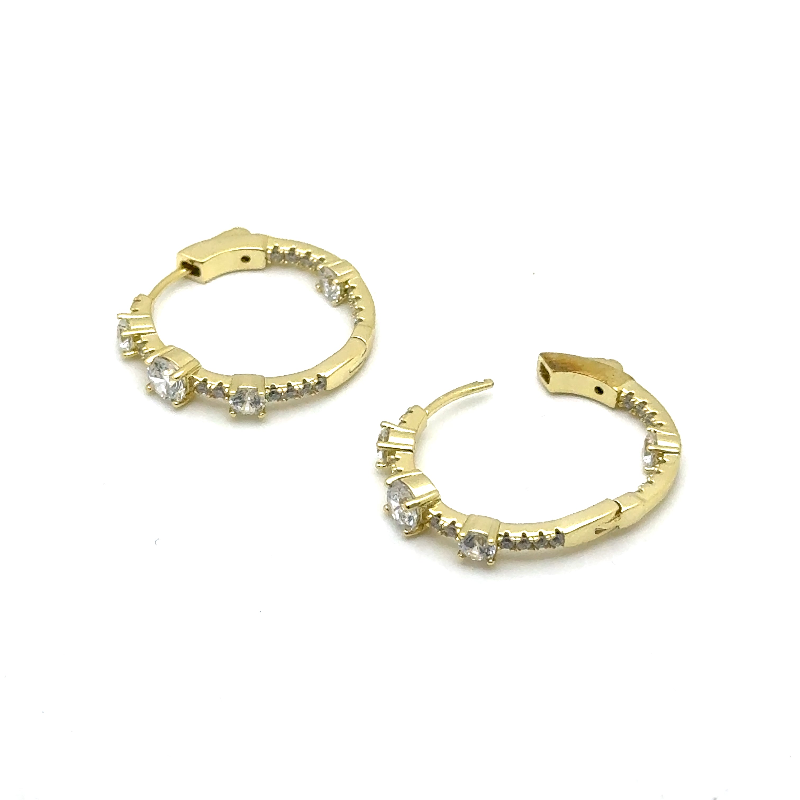 Medium Tennis Earrings